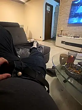 bigdicksklave online show from February 23, 8:39 pm