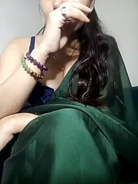 TheSassyGirl7 online show from May 23, 6:56 pm