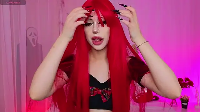 venomeowww   online show from October 29, 2:47 am