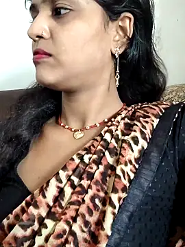 AnanyaKapoor89 online show from September 22, 4:58 am