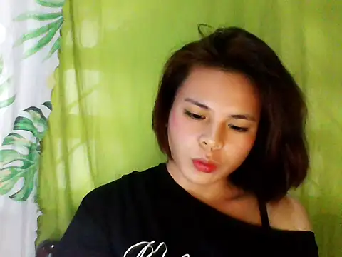 kera metina online show from November 18, 1:44 am