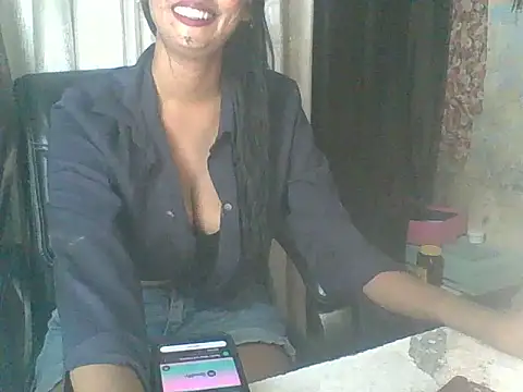 Snapshot of Dirty_sexgirl chatting on June 27, 6:02 pm Dirty sexgirl online show from June 27, 6:02 pm