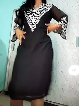 Snapshot of Nisha_cam12 chatting on October 2, 7:54 pm Nisha cam12 online show from October 2, 7:54 pm