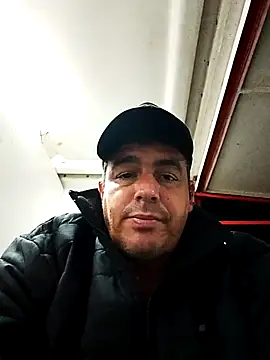 branquinho3 online show from April 9, 6:41 am