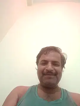 vardh033 online show from September 17, 8:05 am