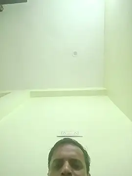 vardh033 online show from October 1, 6:08 am