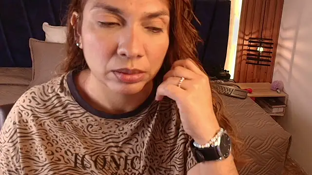 SexyRachel  online show from April 21, 12:11 pm