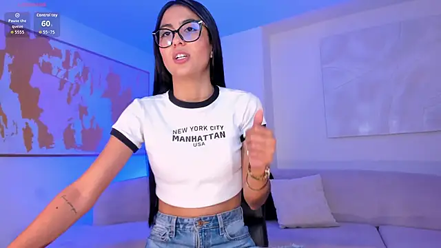 BonnyRose online show from March 3, 8:37 pm