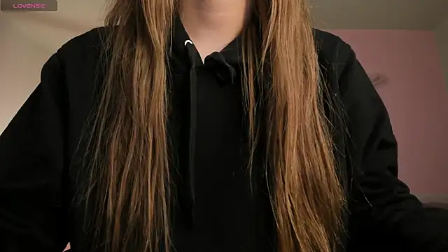 TiffannySins online show from April 5, 11:24 pm