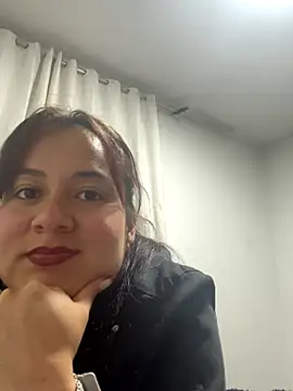 Snapshot of Leonis_0 chatting on October 10, 2:10 am Leonis 0 online show from October 10, 2:10 am