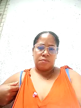 Big ass submissive online show from September 21, 5:25 pm