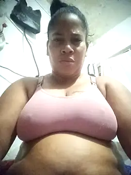 Big ass submissive online show from December 2, 12:21 pm