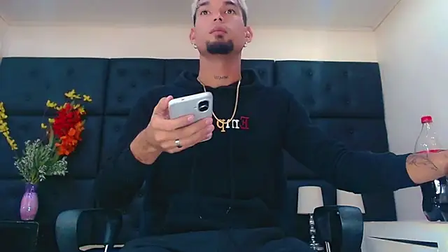 StivBigCock online show from October 29, 2:14 am