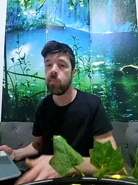 welcome-to-the-jungle online show from February 14, 9:33 pm