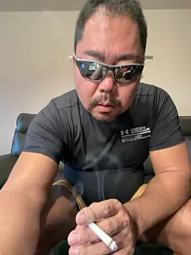 Snapshot of jack_jay0103 chatting on November 9, 6:12 am jack jay0103 online show from November 9, 6:12 am