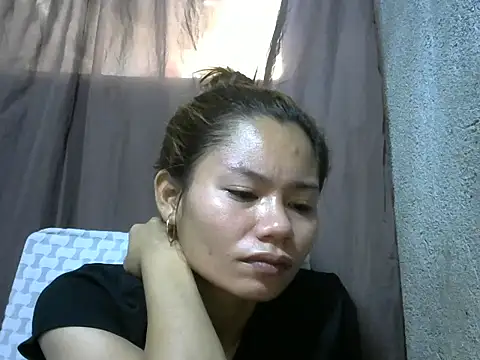 Sweeetgurll online show from February 25, 1:26 am