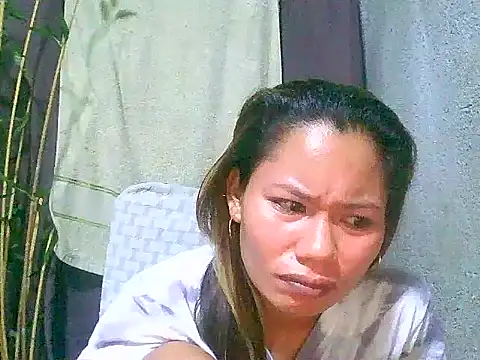 Sweeetgurll online show from April 23, 3:14 pm