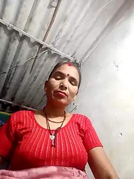 Snapshot of Monika_thakurr chatting on September 13, 8:08 pm Monika thakurr online show from September 13, 8:08 pm