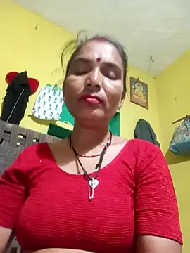 Snapshot of Monika_thakurr chatting on September 23, 9:29 pm Monika thakurr online show from September 23, 9:29 pm