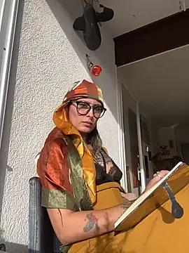 Snapshot of PuraTinta_miau chatting on November 13, 9:41 am PuraTinta miau online show from November 13, 9:41 am