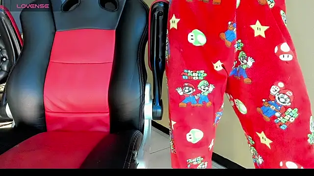 Natasha clifford online show from December 2, 7:09 pm