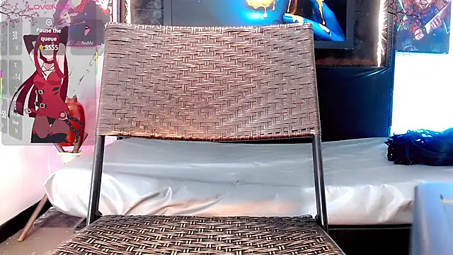 Snapshot of Natasha_clifford chatting on April 9, 8:14 pm Natasha clifford online show from April 9, 8:14 pm
