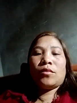 Snapshot of Milan6789 chatting on April 19, 9:39 pm Milan6789 online show from April 19, 9:39 pm