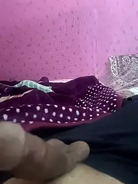 Snapshot of Sonukumar202000 chatting on February 25, 7:56 pm Sonukumar202000 online show from February 25, 7:56 pm