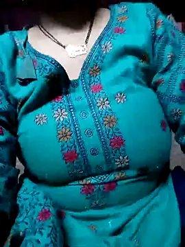 angry couplez online show from February 19, 7:26 am