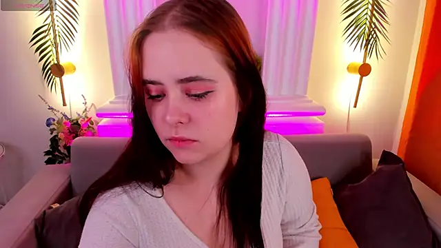 Alis Platt online show from March 8, 1:14 am