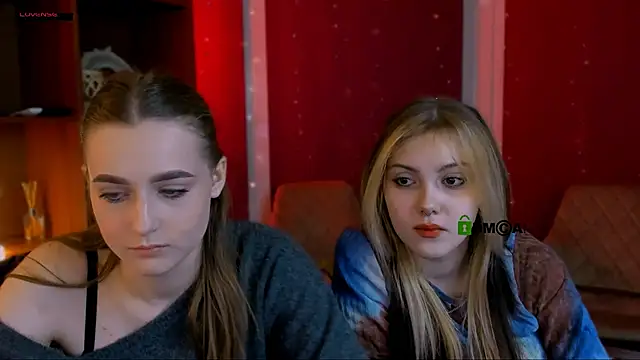 aria moo online show from November 27, 9:33 am