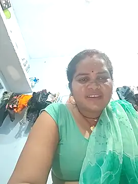 Snapshot of Rashi_cut chatting on September 17, 5:36 pm Rashi cut online show from September 17, 5:36 pm