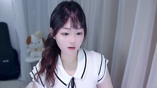 YUANYUAN-A online show from November 12, 12:05 pm