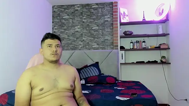 Sexxyy Couple  online show from February 24, 5:05 am