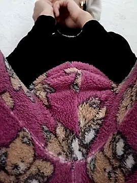 Ahalm online show from March 27, 12:49 pm