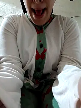 Ahalm online show from April 5, 1:25 am