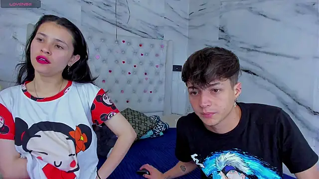 Snapshot of Ari_and_Storm chatting on May 30, 3:53 pm Ari and Storm online show from May 30, 3:53 pm