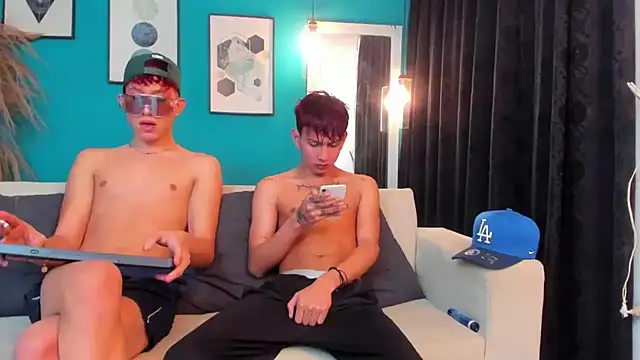 Marcus and Tony online show from January 17, 4:17 am