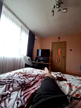 StrictBobby online show from July 27, 8:43 am