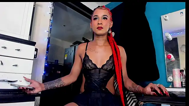 dreams of bonny online show from November 10, 11:15 pm