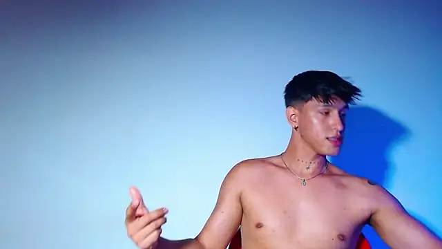 rowanbigboy23 online show from March 18, 12:03 am