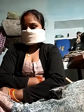 Sheema tyagi online show from November 12, 8:19 pm