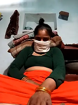 Sheema tyagi online show from November 17, 8:42 am