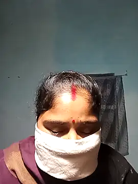 Sheema tyagi online show from November 28, 8:44 pm