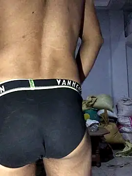 fitboy2107 online show from November 2, 7:16 pm