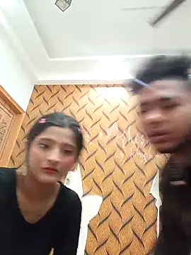 romantic couple1 online show from February 28, 1:28 am