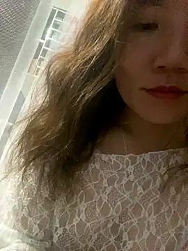 Snapshot of Pyy07 chatting on October 13, 1:00 pm Pyy07 online show from October 13, 1:00 pm