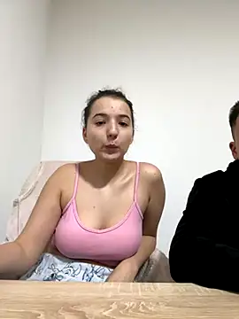 Snapshot of MissMay chatting on October 25, 4:24 pm MissMay online show from October 25, 4:24 pm