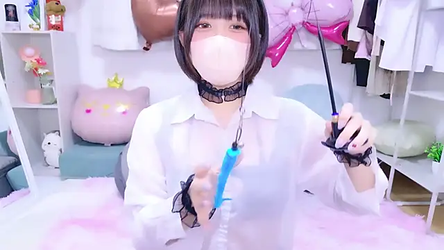 Hinata Sun online show from March 27, 5:23 pm