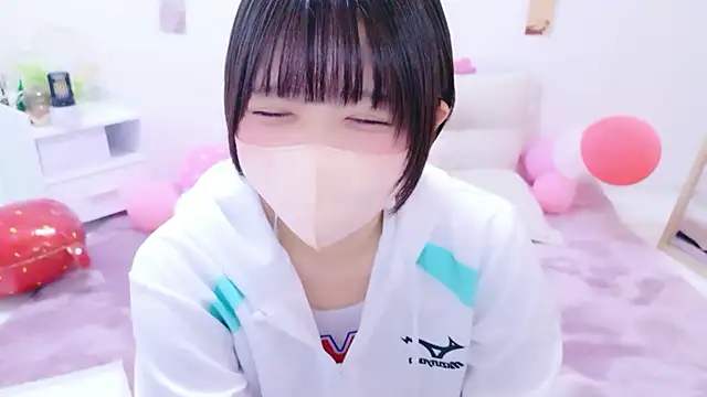 Hinata Sun online show from April 17, 12:08 pm